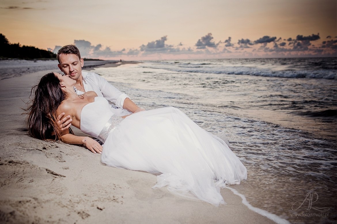 plener ślubny na plaży