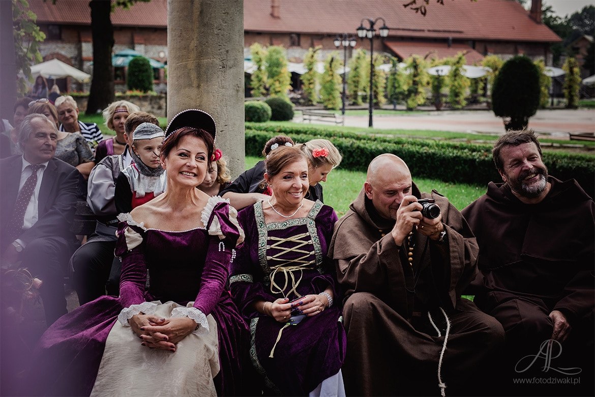 ania_i_martin_rycerski_slub_041