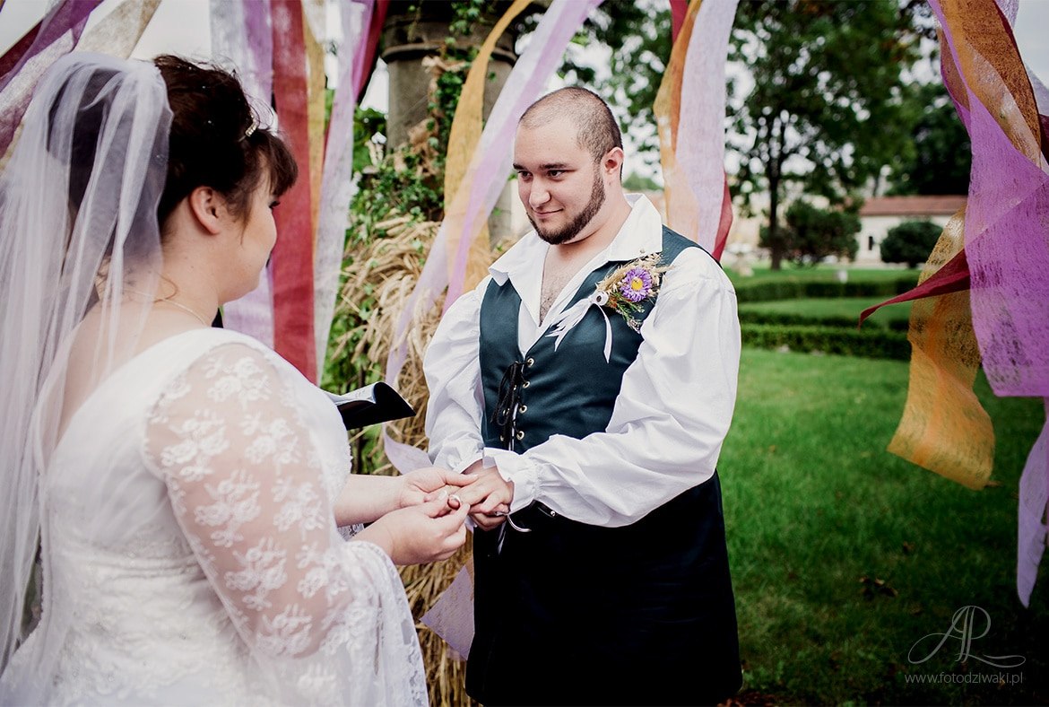 ania_i_martin_rycerski_slub_045