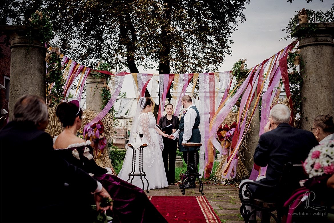 ania_i_martin_rycerski_slub_049