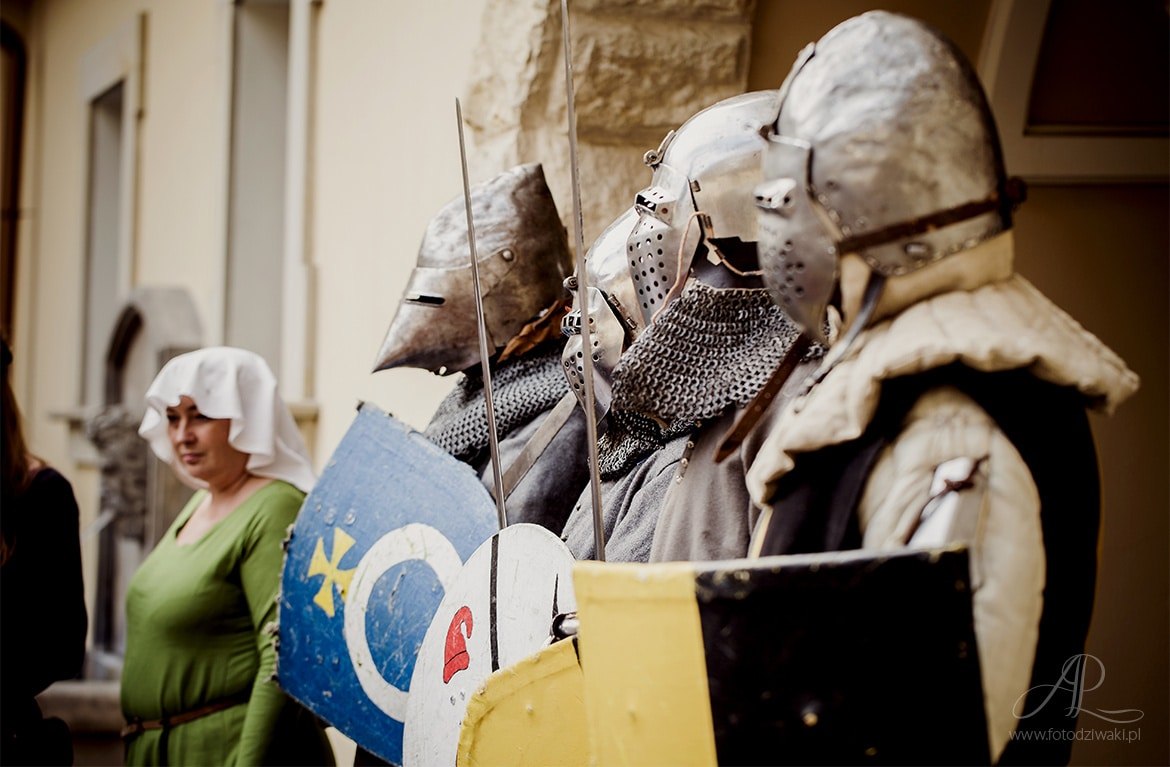 ania_i_martin_rycerski_slub_054