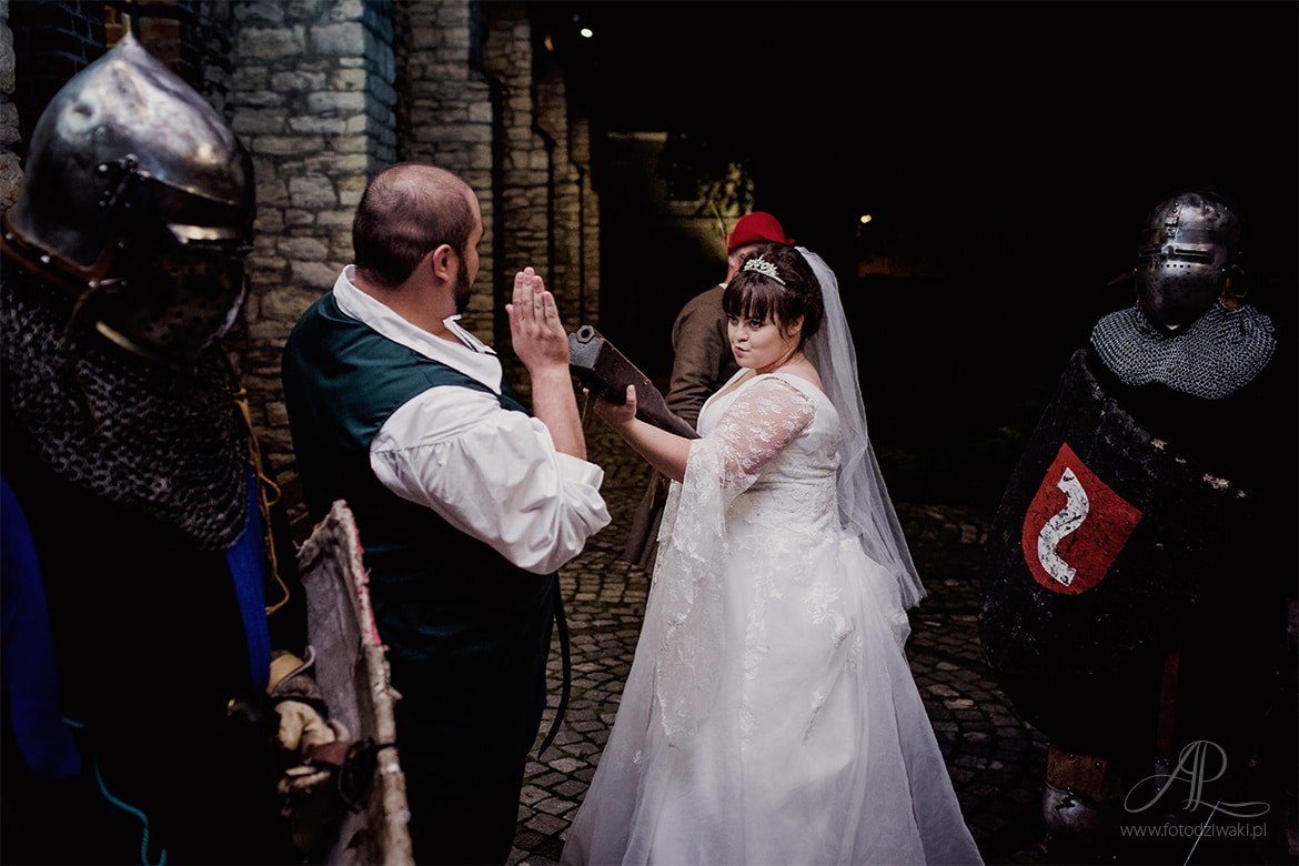 ania_i_martin_rycerski_slub_086