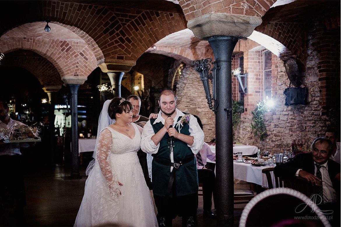 ania_i_martin_rycerski_slub_097