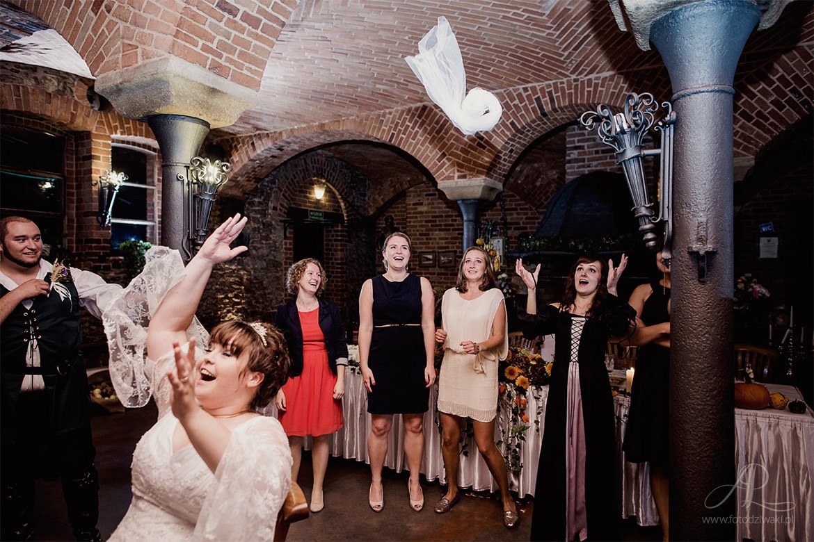 ania_i_martin_rycerski_slub_102