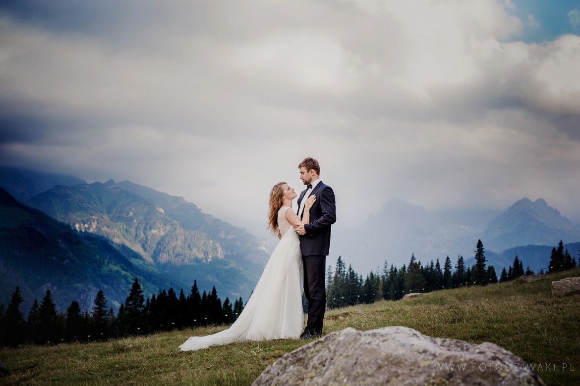 Marta i Krzysiek plener slubny w tatrach_021