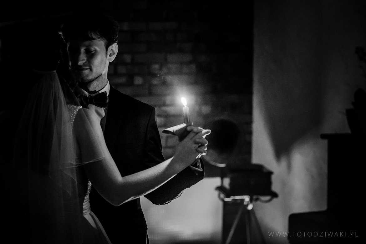 Kasia i Karol wesele w caramaranie_050