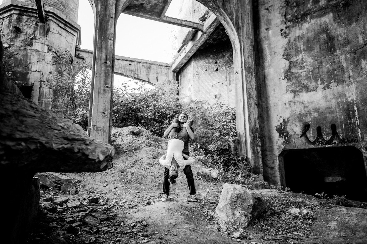 Karolina i Lechu sesja narzeczenska katowice_030