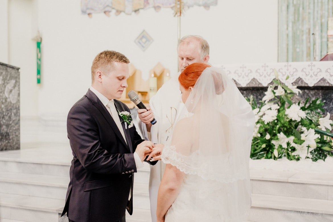 Aga i Tomek reportaz slubny bierun_018