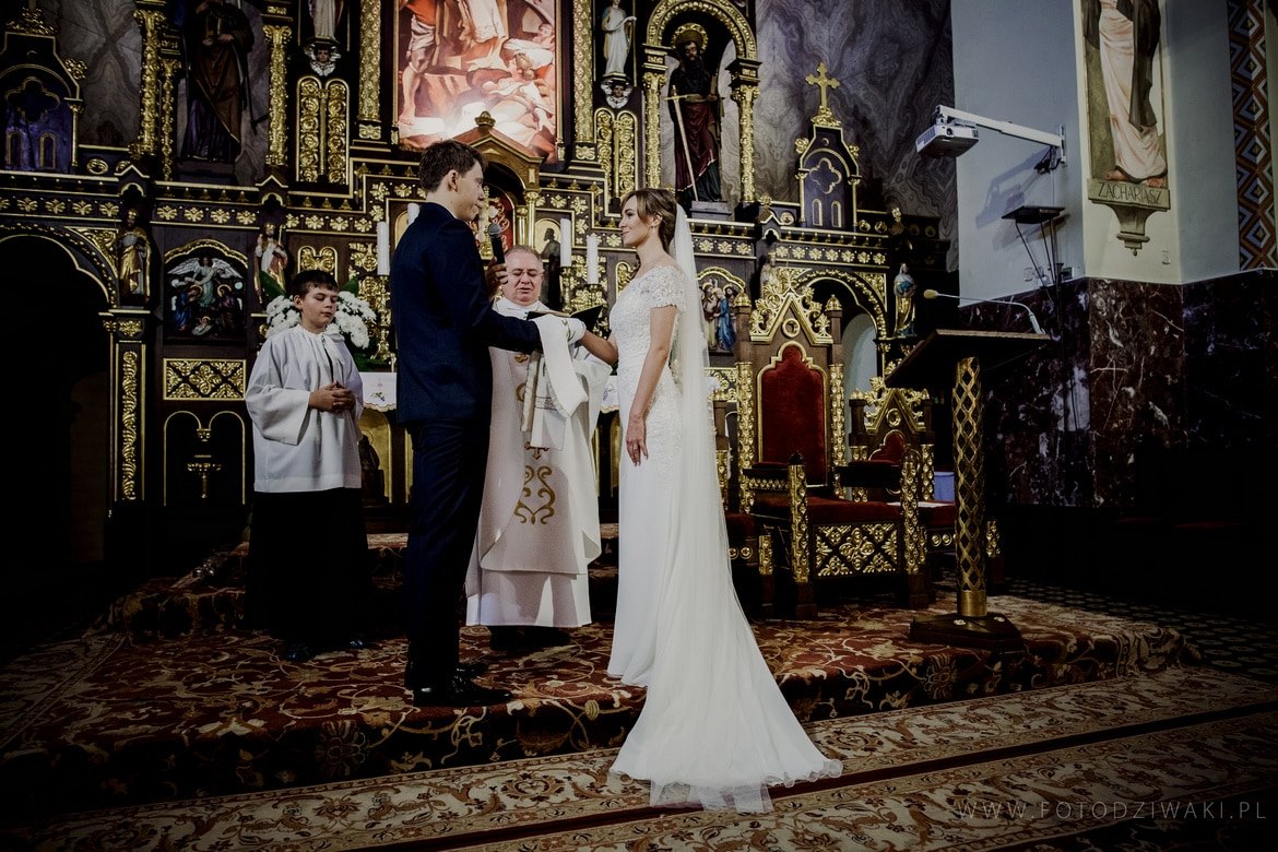 Monika i Sebastian fotografia slubna wadowice_026