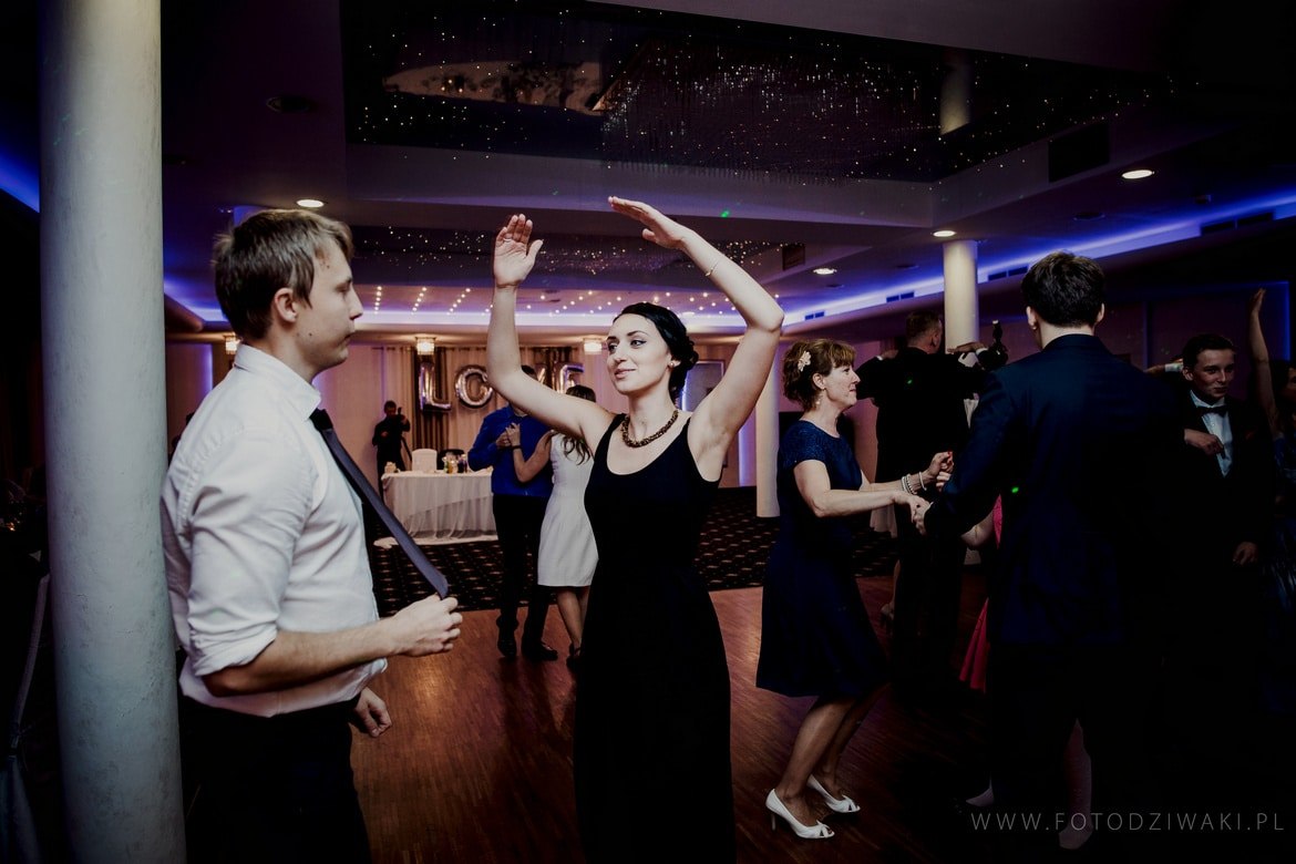 Monika i Sebastian fotografia slubna wadowice_073