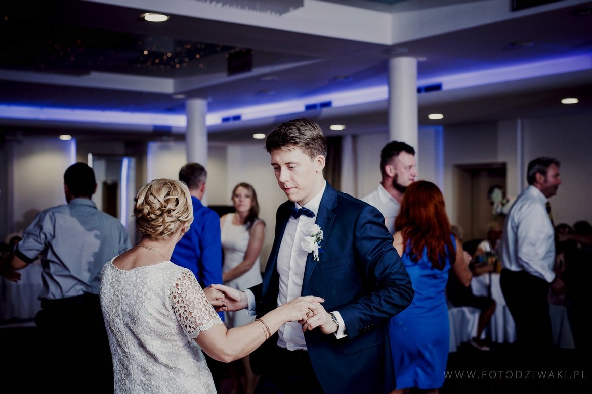 Monika i Sebastian fotografia slubna wadowice_089