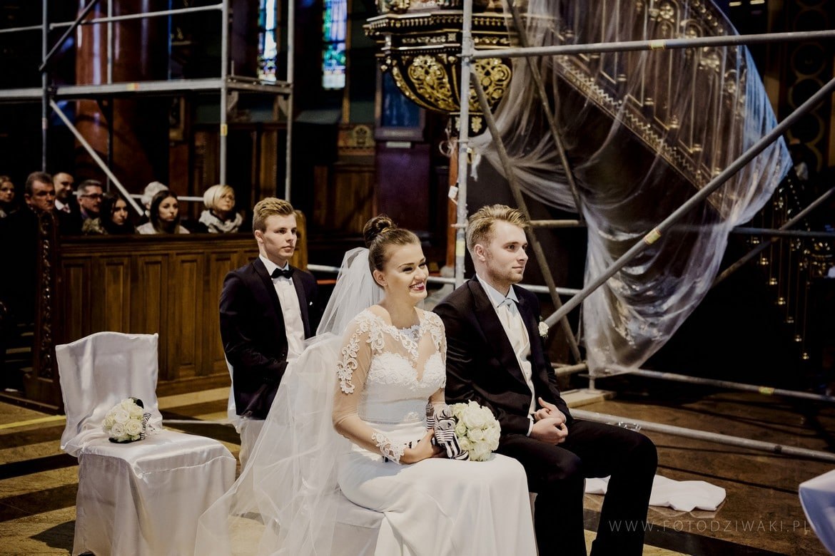 Karolina i Lechu fotografia slubna myslowice_030