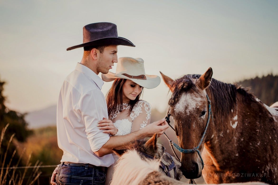 Ania i Arek plener na koniach_043