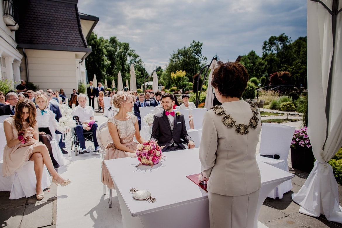 ślub w ogrodzie rezydencja luxury piekary