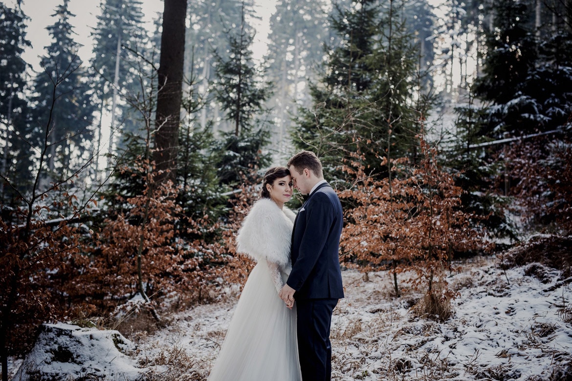 zimowy plener slubny