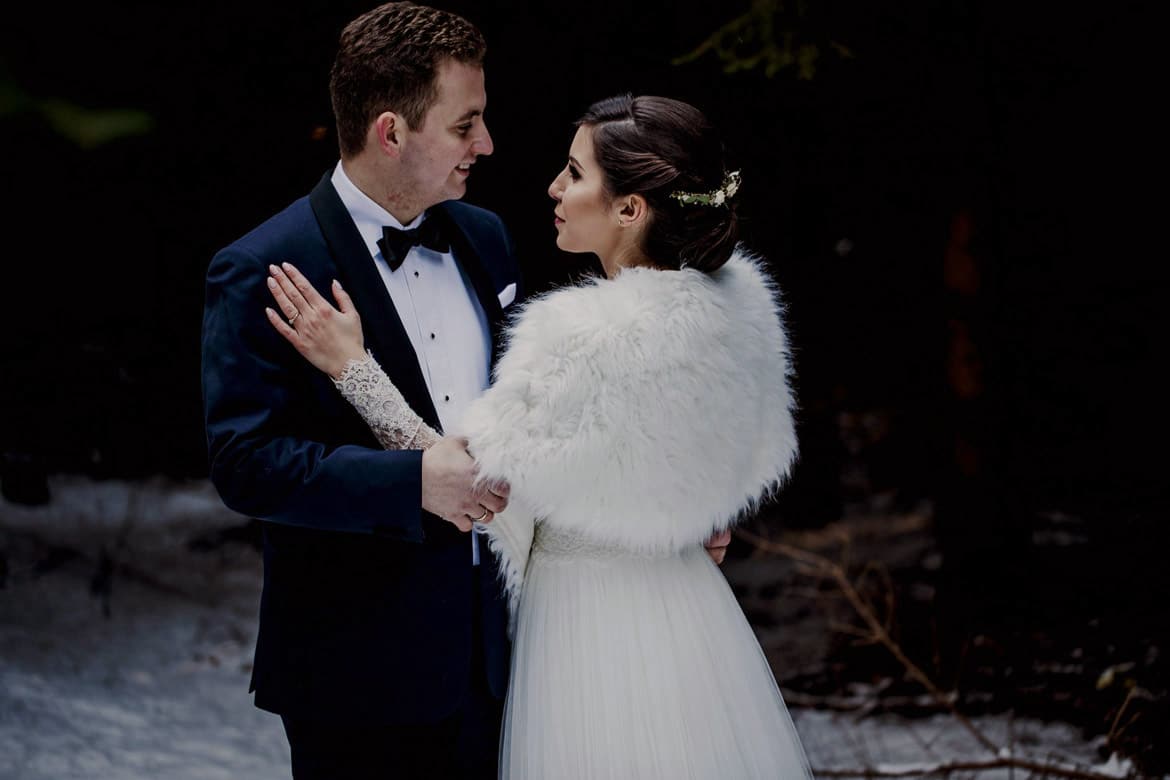 zimowy plener slubny