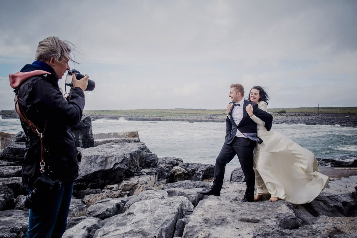 praca fotografa od kuchni