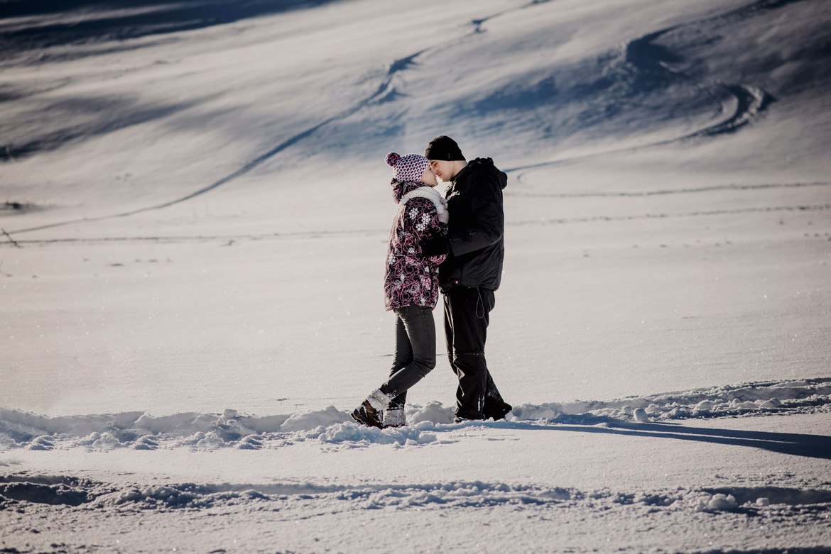 016-zimowa-sesja-narzeczeńska-w-tatrach