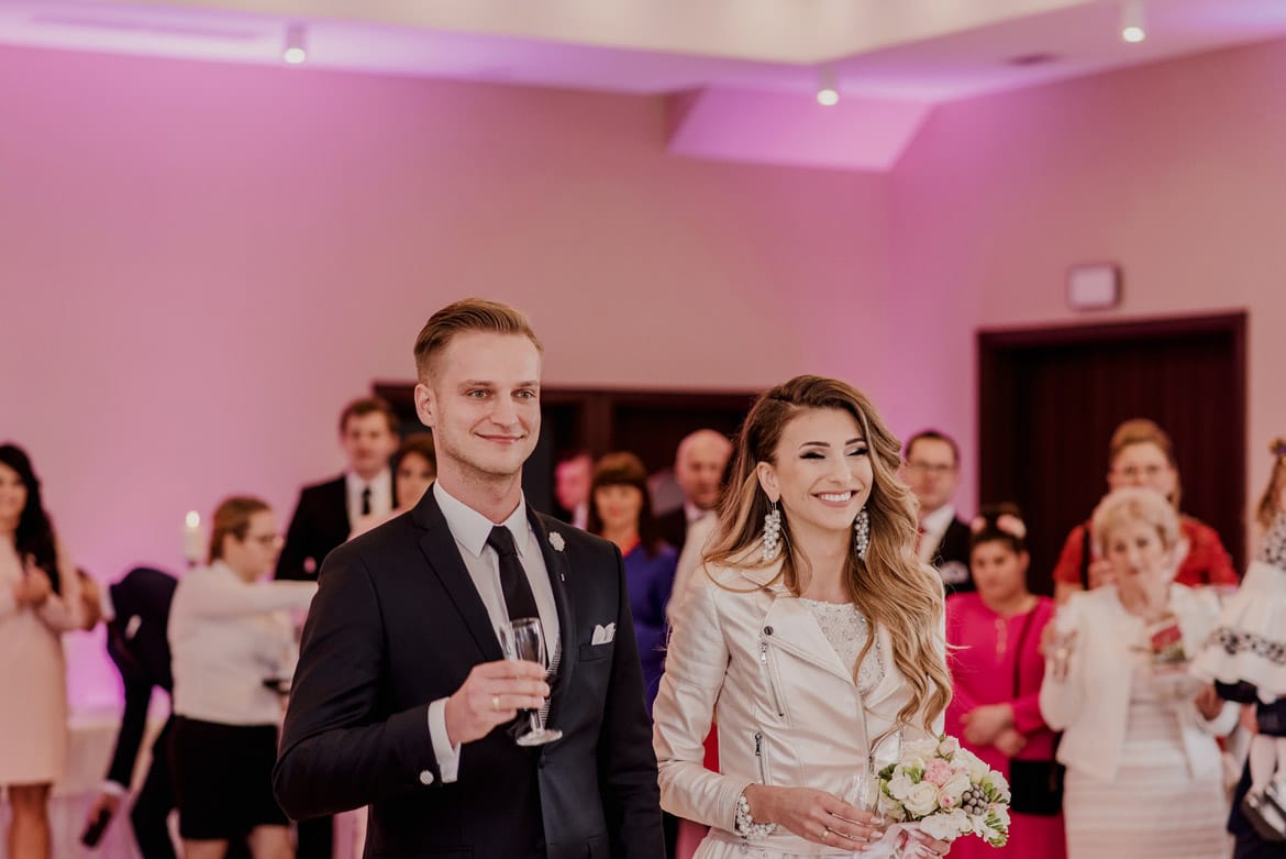 wesele w malinowym dworze