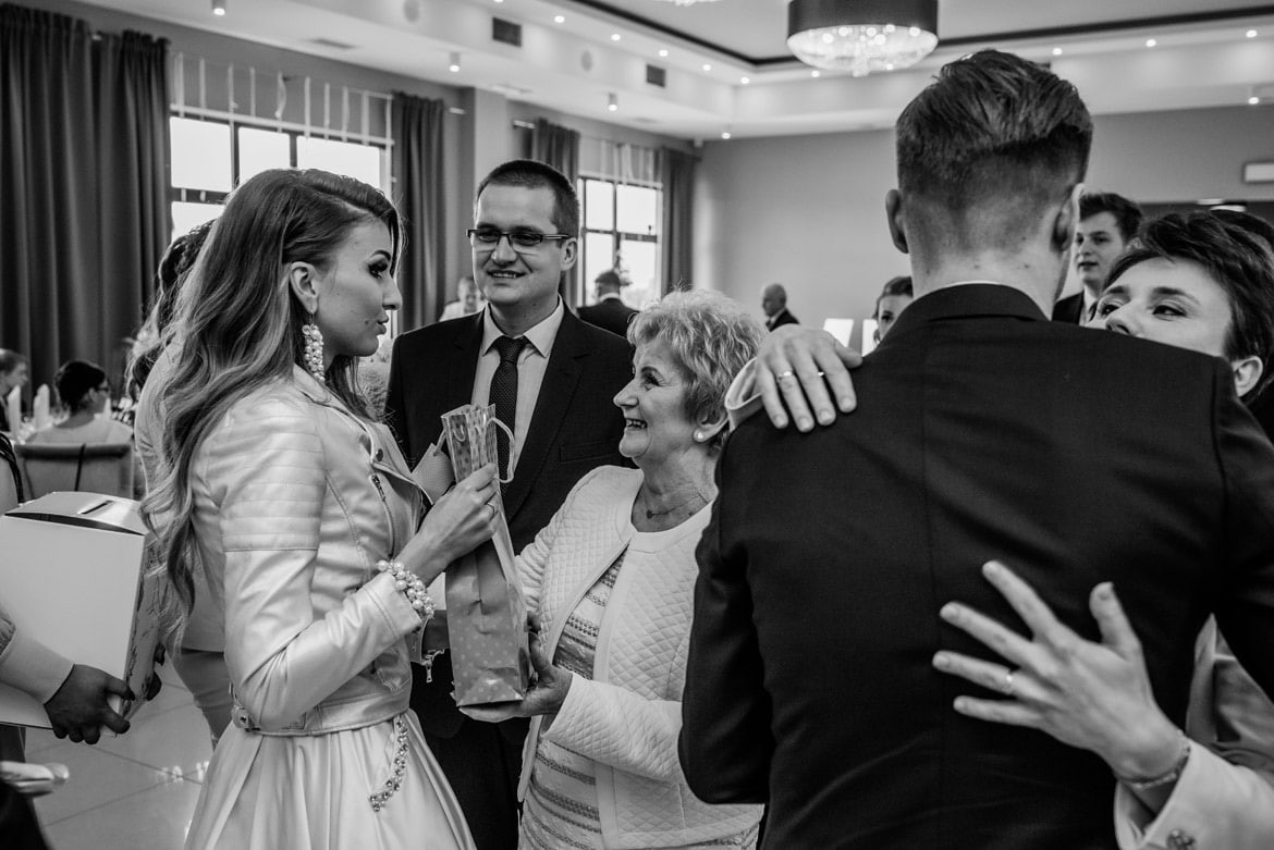 wesele w malinowym dworze