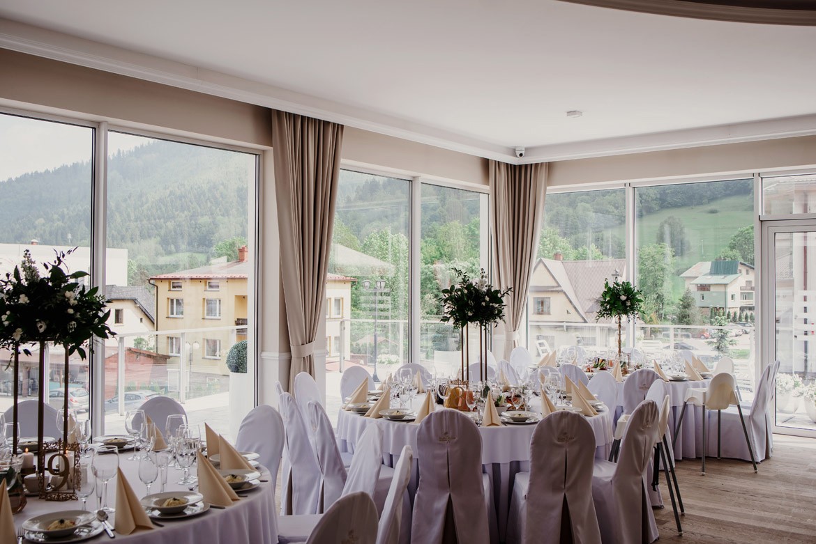 wesele w bialej rozy