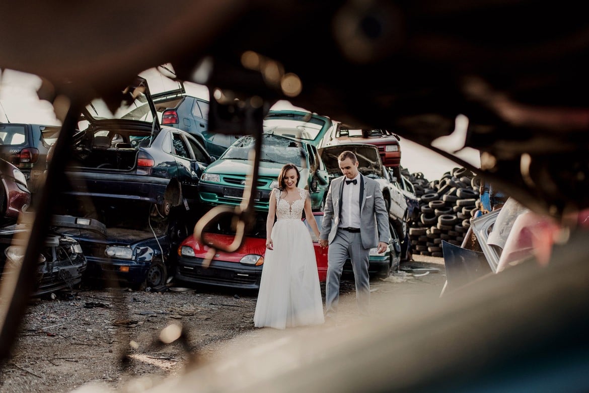 zdjecia slubne na zlomowisku