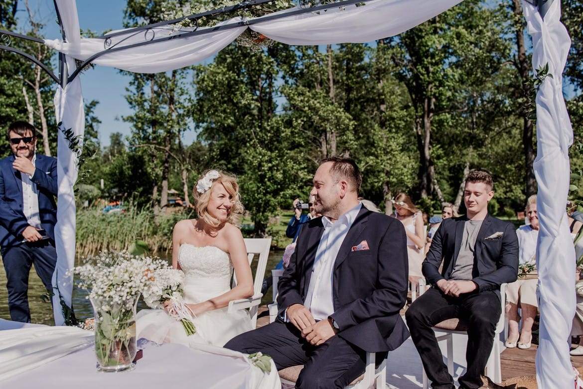 slub w plenerze jablon lake resort