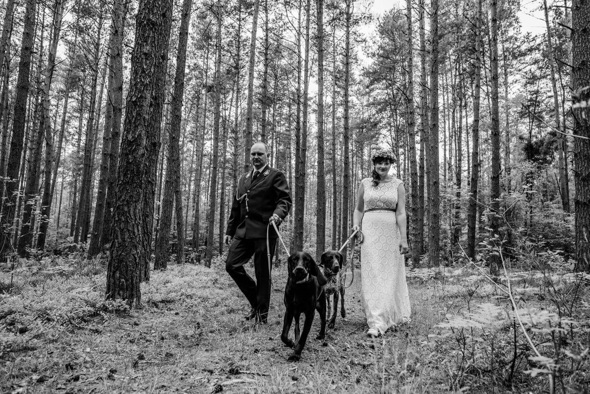 sesja ślubna w lesie