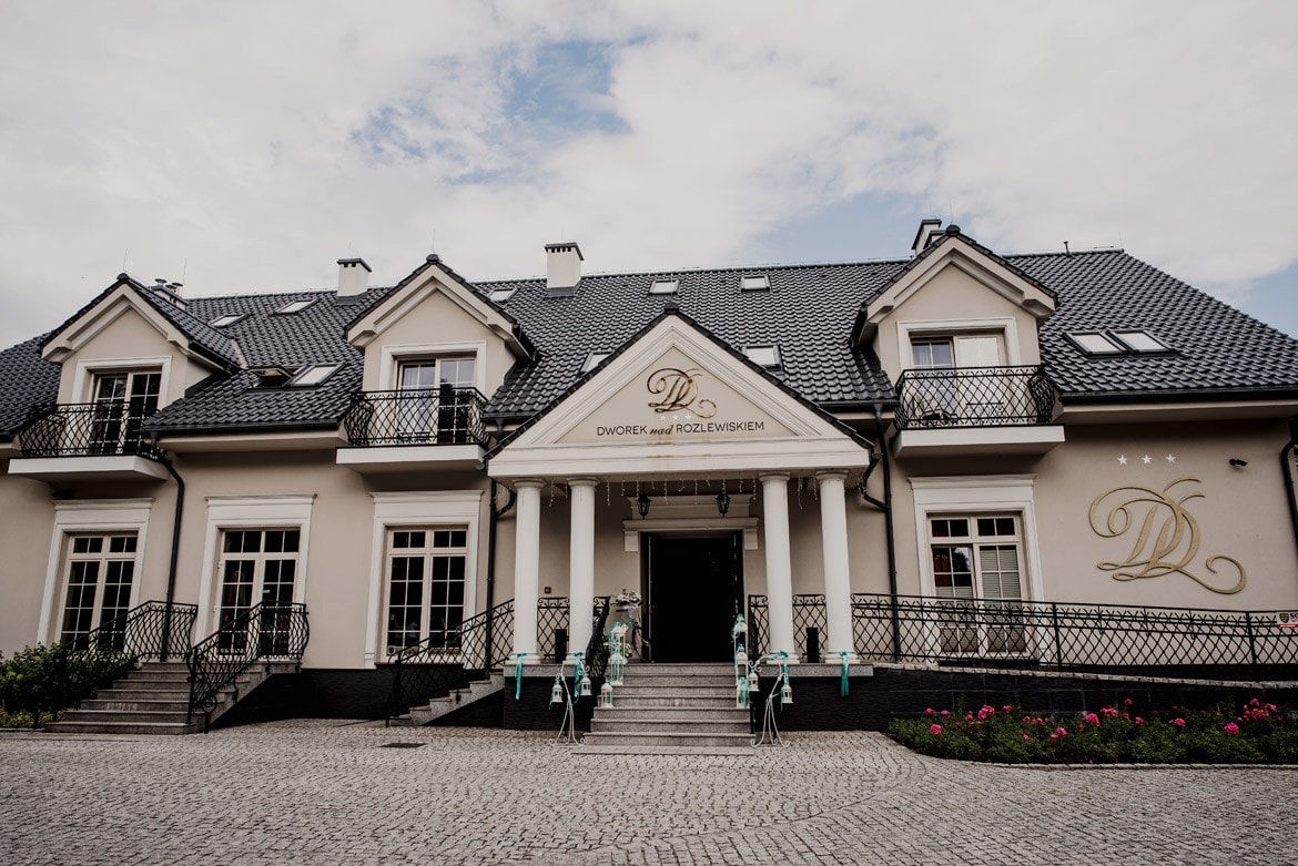 wesele w dworku nad rozlewiskiem w kluczach