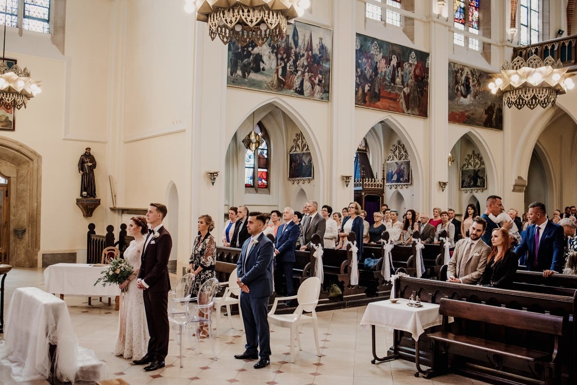 ślub w kościele mariackim