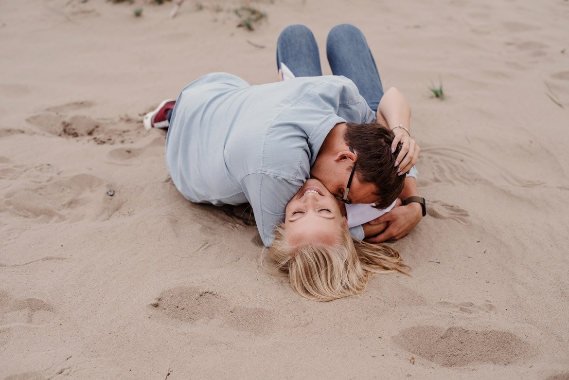 naturalna sesja narzeczeńska