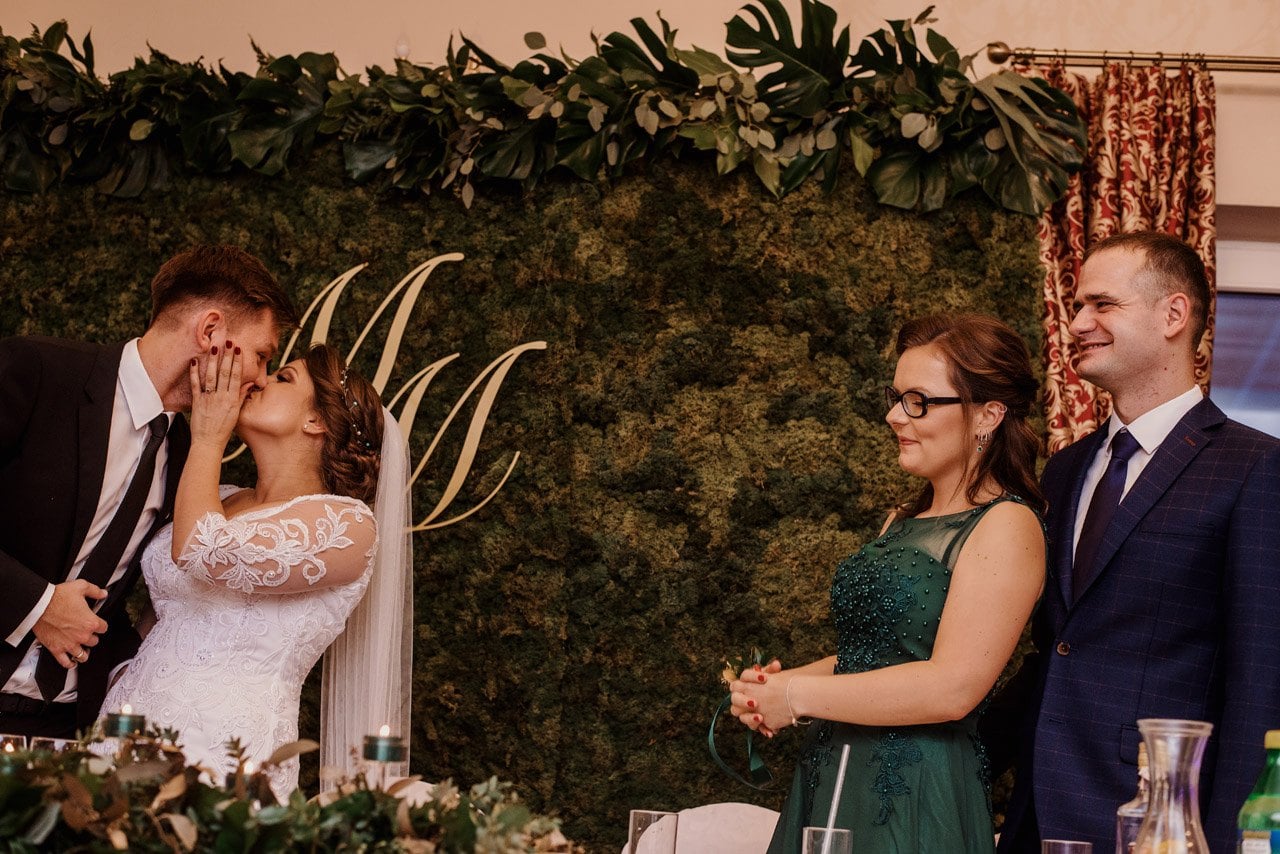 wesele pod kasztanowcami wiejca