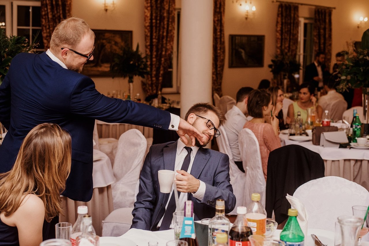 dwór pod kasztanowcami wiejca wesele