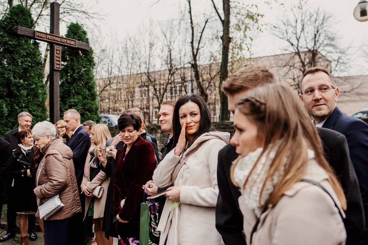 jaka godzina na slub w listopadzie