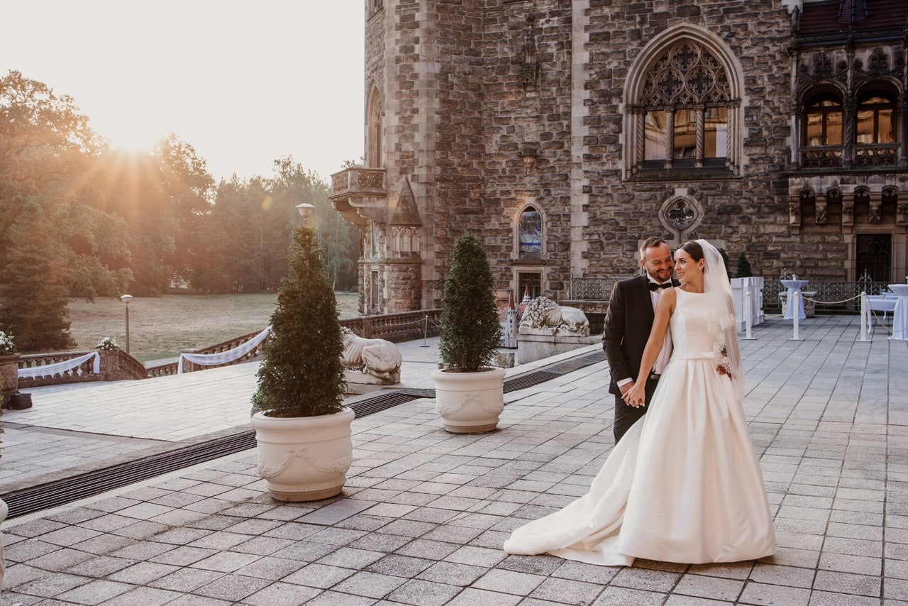 plener ślubny w mosznej