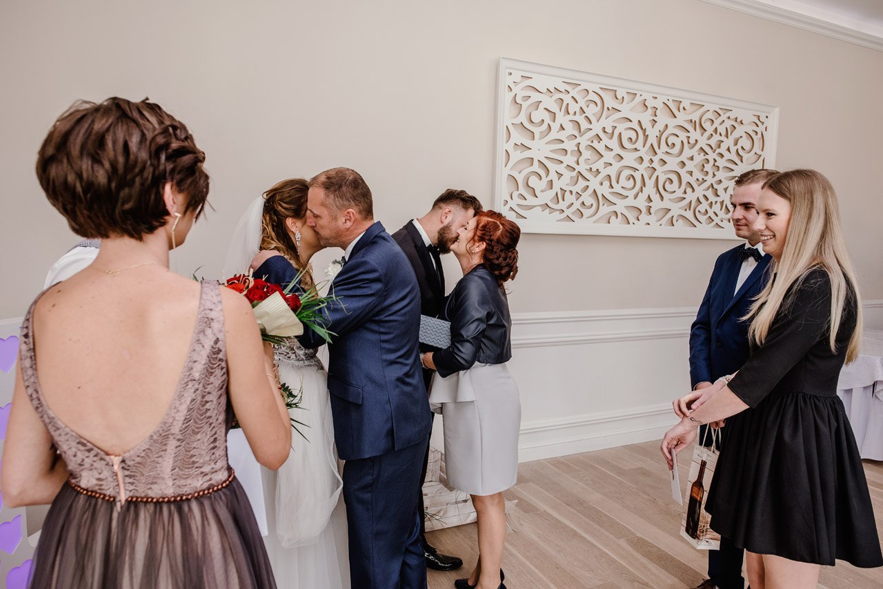 wesele w bialej rozy