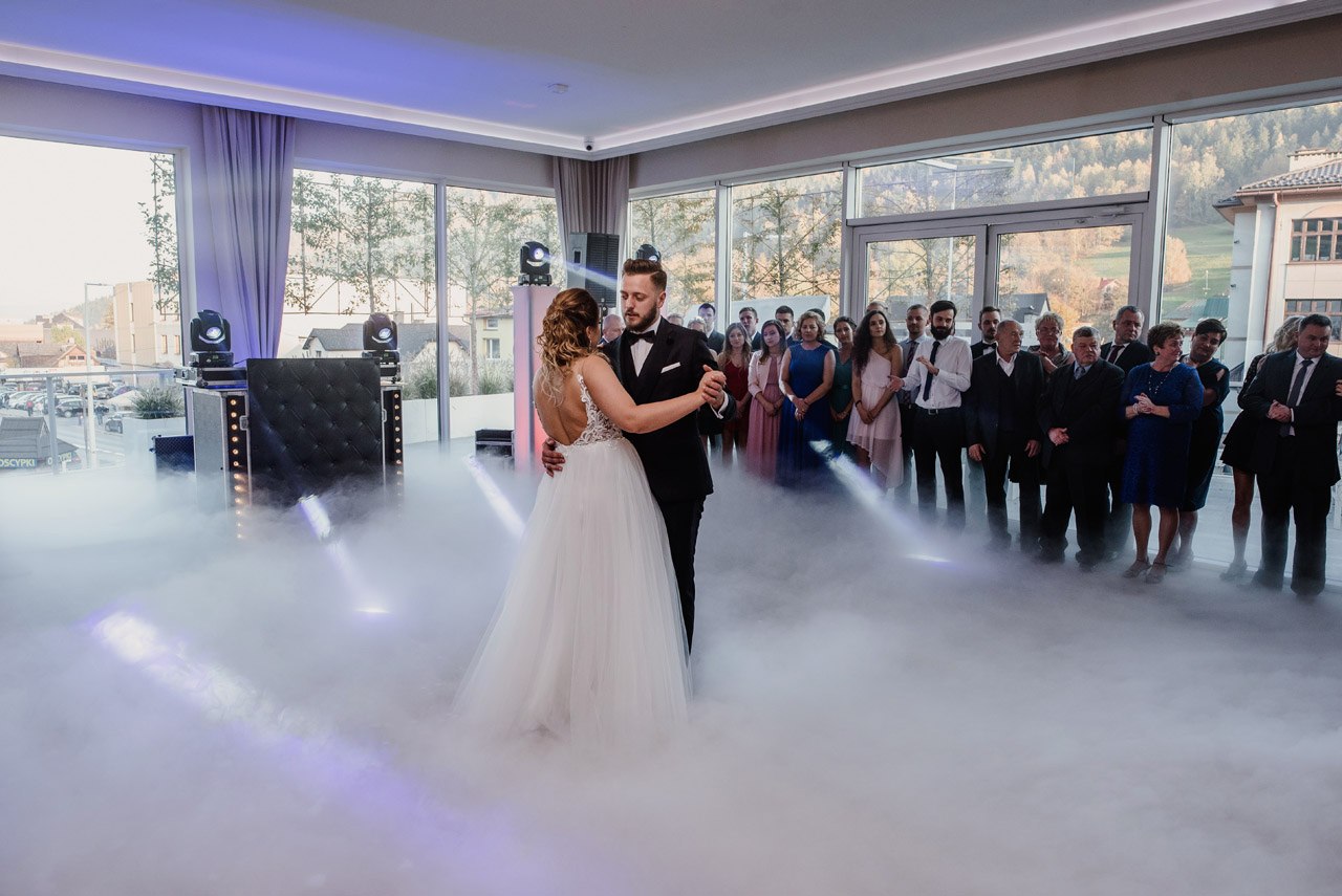 wesele w bialej rozy